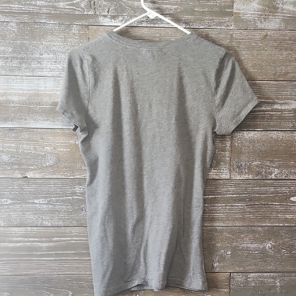 PINK Victoria's Secret Grey Minnesota Vikings NFL  Tee - Picture 3 of 4